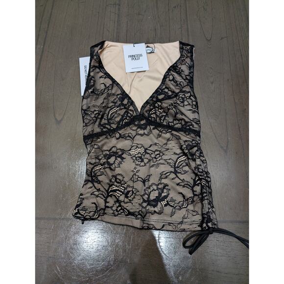 NWT Princess Polly TRUTH TOP BLACK size 0 - Picture 2 of 5